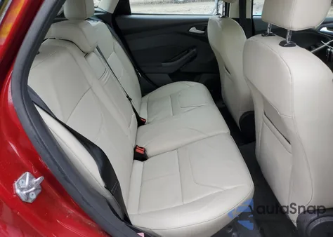 2015 Ford Focus Titanium from USA, damaged, VIN 1FADP3N23FL213028